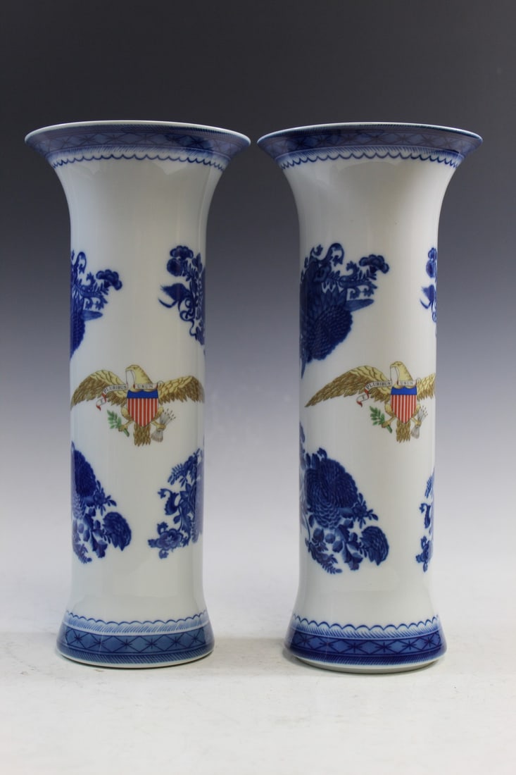 Two Mottahedeh Vista Alegre Vases E Pluribus Unum American Eagle (1 of 9)