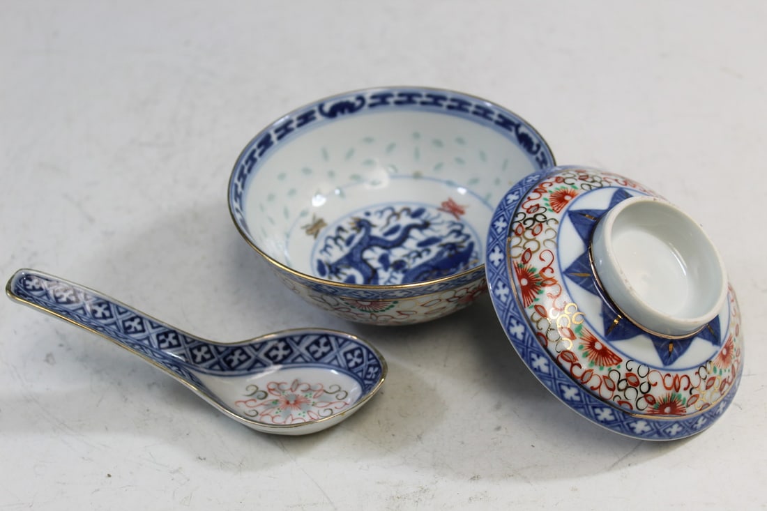 Chinese Blue and White Porcelain Tea Cup and Spoon: Chinese Blue and White Porcelain Tea Cup and Spoon' Diam 12 cm.