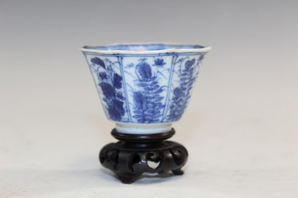 Chinese Blue and White Porcelain Wine Cup on Wood Stand