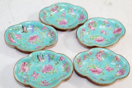 Five Chinese Turquoise and Iron-red Glazed Famille Rose Porcelain Small Dishes