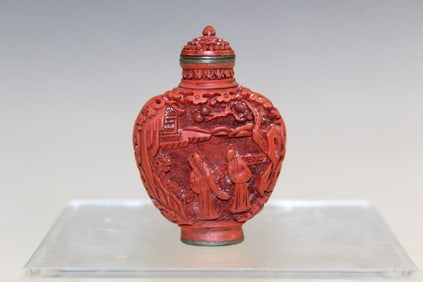 Chinese Cinnabar Style Snuff Bottle
