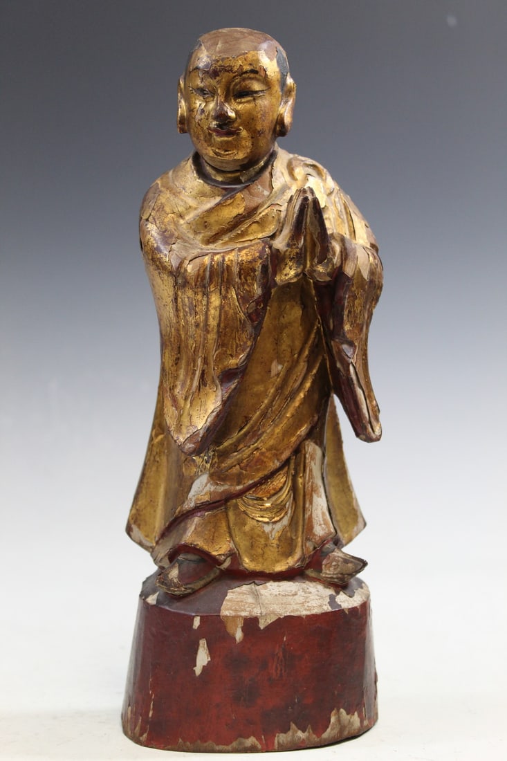 Chinese Gilt Lacquered Wood Statue of a Monk.: Chinese Gilt Lacquered Wood Statue of a Monk.. H 27 cm