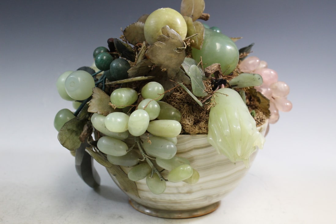 Chinese Carved Jade Fruits Bowl: Chinese Carved Jade Fruits Bowl. 30x28x28 cm.
