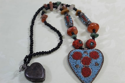 Vintage Beaded Necklace