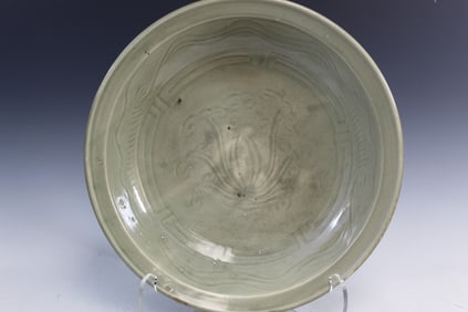Chinese Longquan Celadon Porcelain Charger