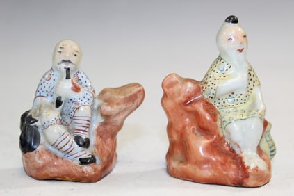 Two Chinese Famille Rose Porcelain Figurines
