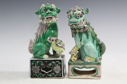 Two Chinese Wucai Porcelain Foo Dog Statues