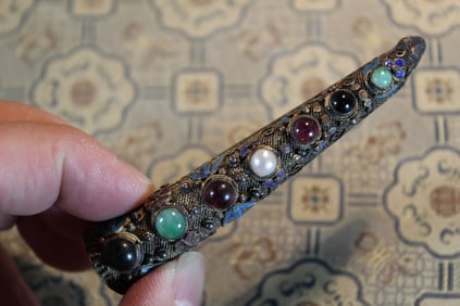 Chinese Silver Nail Protector with Precious Stone Inlaid.