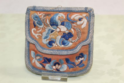 Chinese Embroidery Silk Pouch