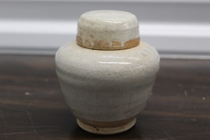 Chinese Yingqing Porcelain Jar