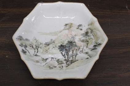 Chinese Famille Rose Porcelain Dish