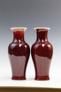 Pair of Chinese Ox-blood Glaze Porcelain Vases: Pair of Chinese Ox-blood Glaze Porcelain Vases' H 20 cm.