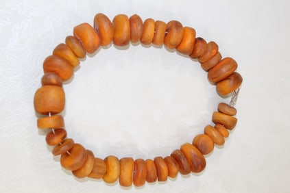 Old Bakelite Beads Necklace