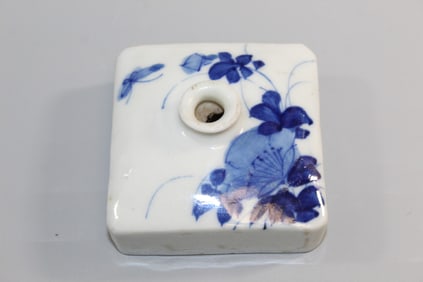 Japanese Blue and White Porcelain Water Dropper