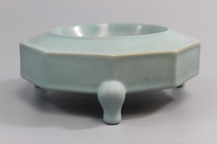 Chinese Celadon Glazed Porcelain Brush Washer