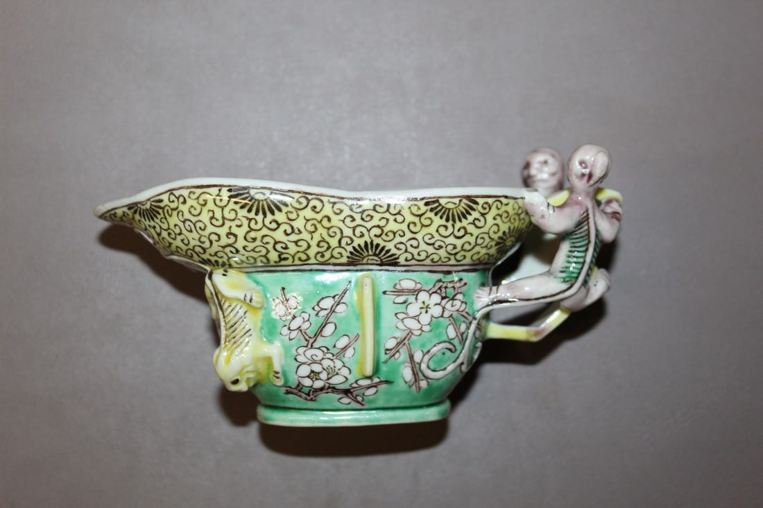 Chinese Sancai Porcelain Cup (1 of 8)