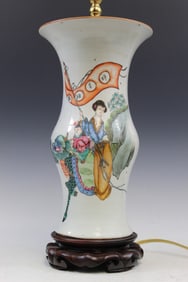 Chinese Famille Rose Porcelain Vase Lamp