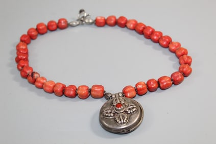 Tibetan Red Coral Beads Necklace with Silver Pendant