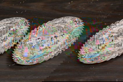 Two Chinese Rose Mandarin Porcelain Dishes