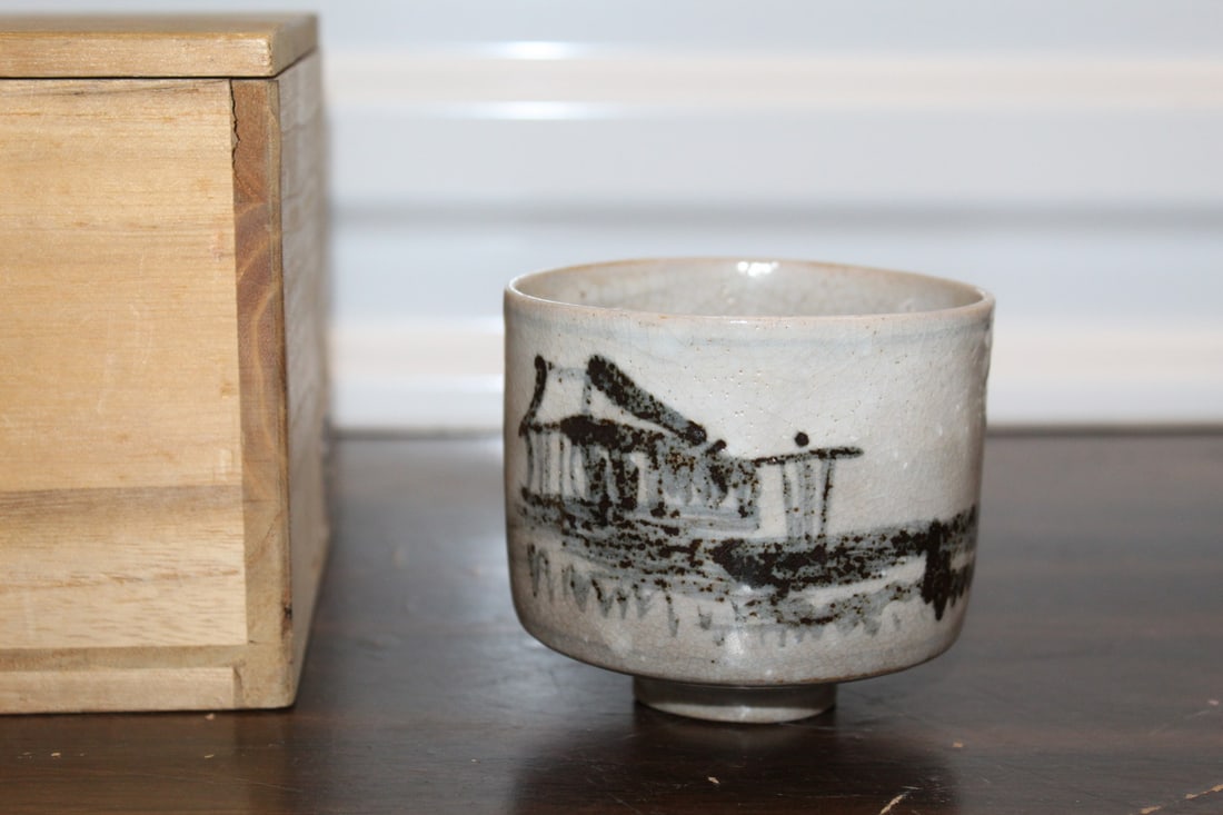 Japanese Tea Cup.: Japanese Tea Cup.. Diam 3.5". H 3.25".