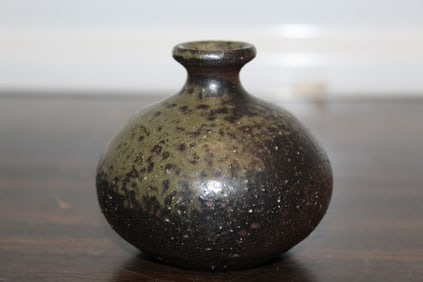 Japanese Tsugano Ware Vase