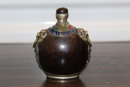Chinese Coconut Shell Snuff Bottle