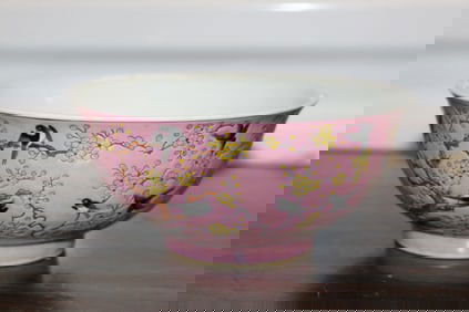 Chinese Pink Glazed Famille Rose Magpie Birds Porcelain Bowl