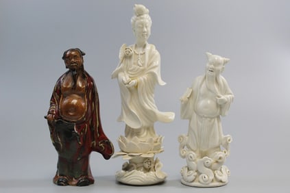 Three Chinese Porcelain Figurines