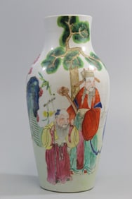 Chinese Famille Rose Porcelain Vase