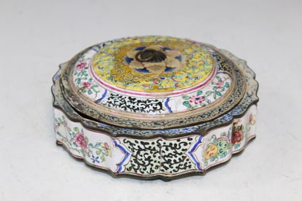 Chinese Enameled Box