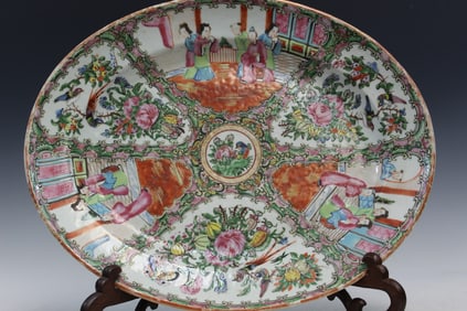 Chinese Rose Medallion Porcelain Oval Dish
