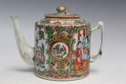 Chinese Rose Medallion Porcelain Teapot