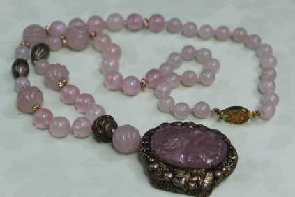 Chinese Rose Quartz and Silver Beads Necklace.