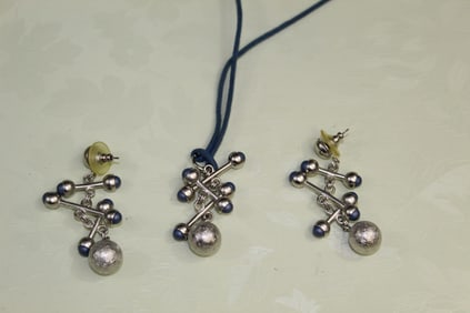 Necklace and Earring Set