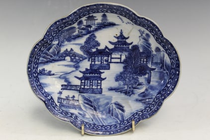 Chinese Export Blue and White Porcelain Dish