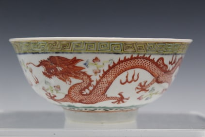 Chinese Famille Rose Porcelain Bowl