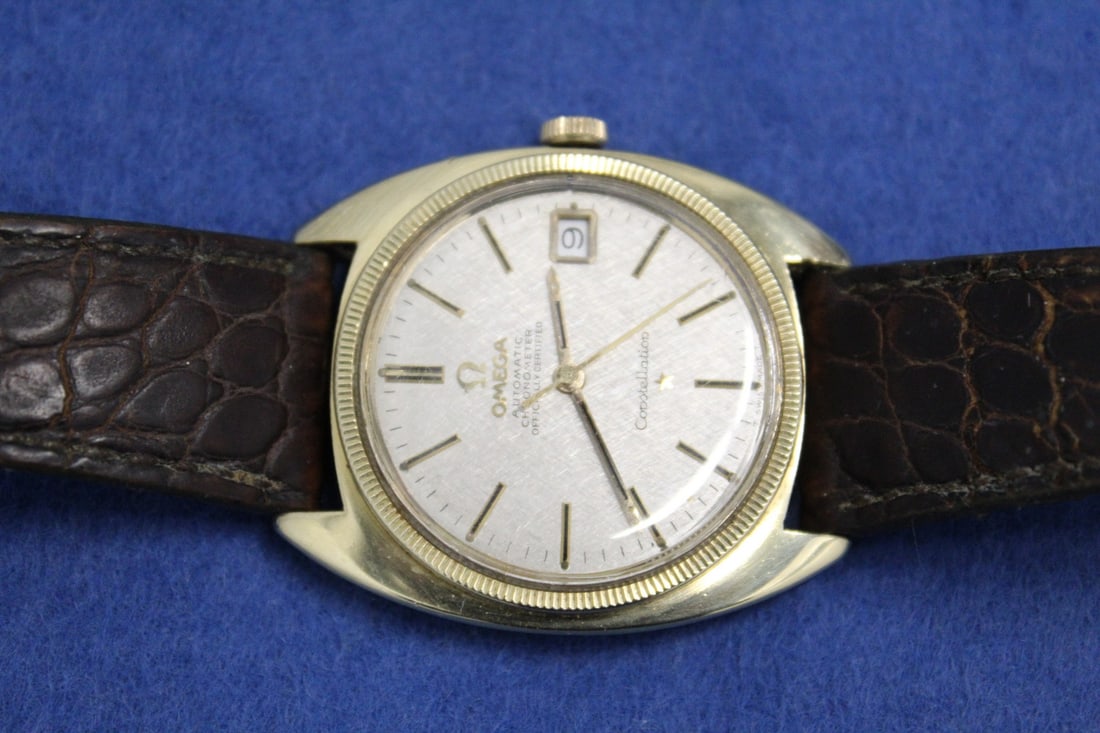 OMEGA Constellation Automatic Swiss Gents Date Watch (1 of 6)