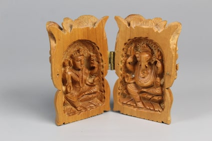Indian Carved Chenxiangmu Wood Traveler Shrine