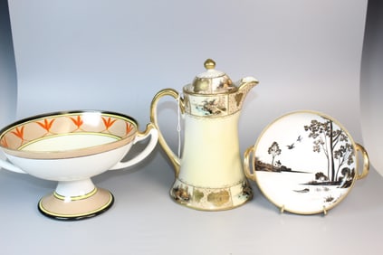 Japanese Porcelain Teapot and Two Bowls