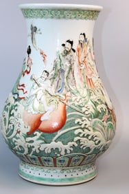 Chinese Famille Rose Relief Eight Immortals Decoration Porcelain Vase