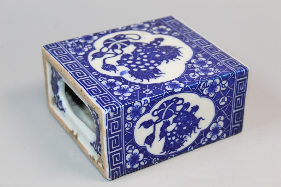 Chinese Blue and White Porcelain Pillow: Chinese Blue and White Porcelain Pillow. 5.25x4.75x2.5".