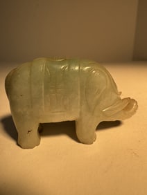 Chinese jadeite carving of an elephant