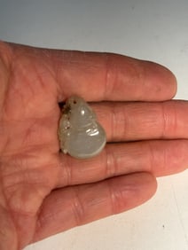 Chinese jade pendant of a gourd