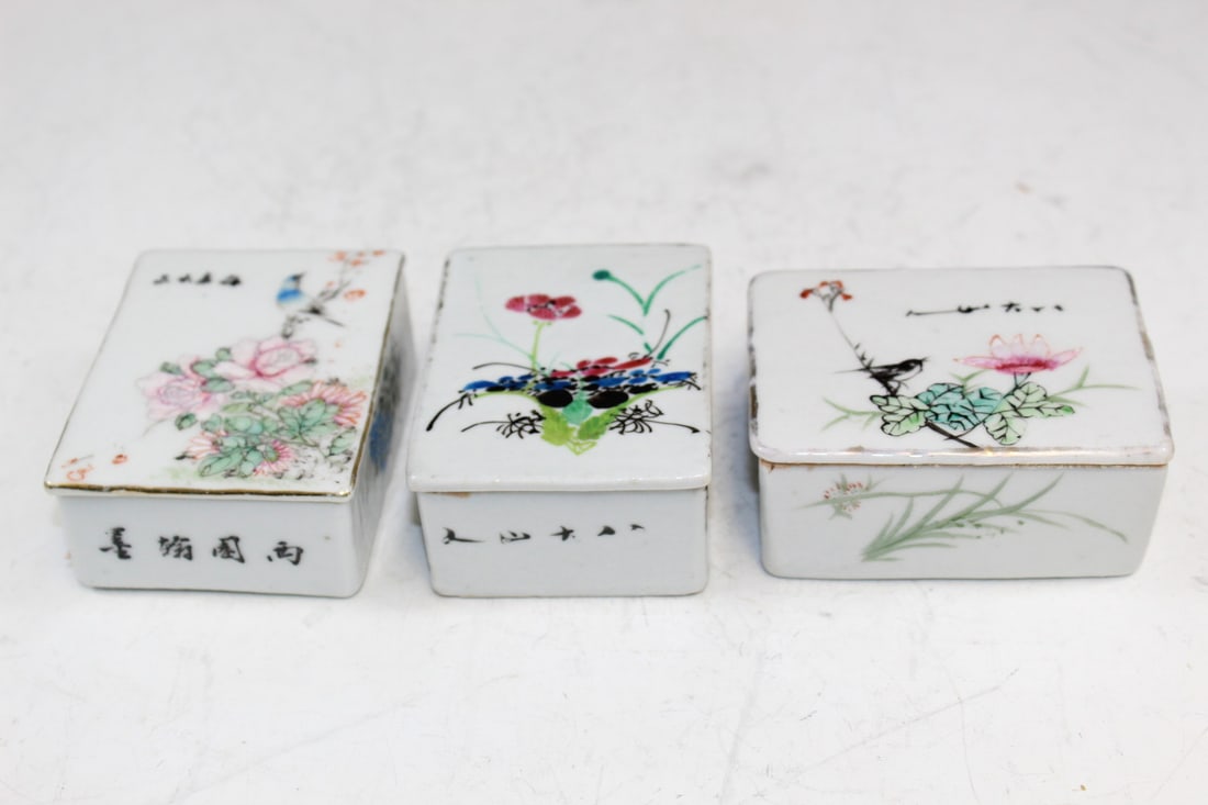 Three Chinese Famille Rose Porcelain Ink Boxes (1 of 6)