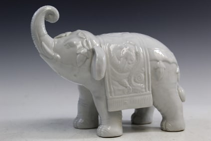 Chinese Blanc de Chine Porcelain Elephant Statue