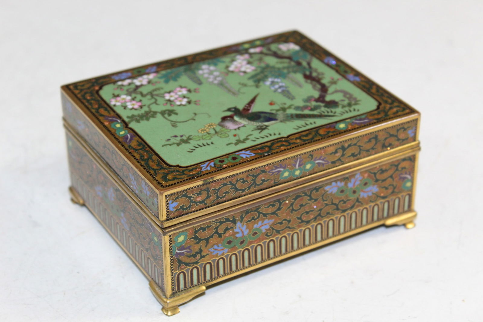 Japanese Cloisonne Box (1 of 9)