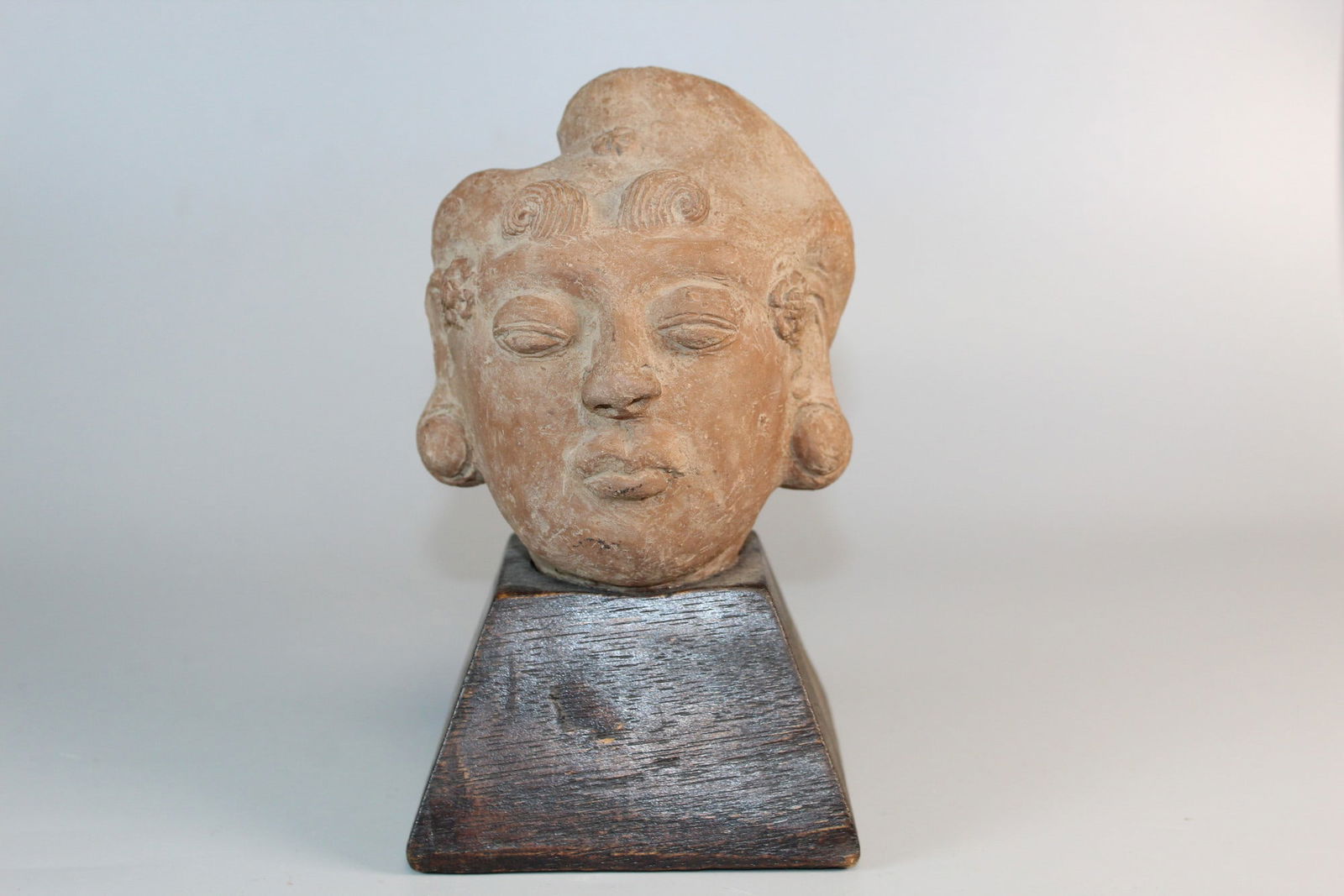 Pre-Columbian Clay Pottery Head (1 of 5)