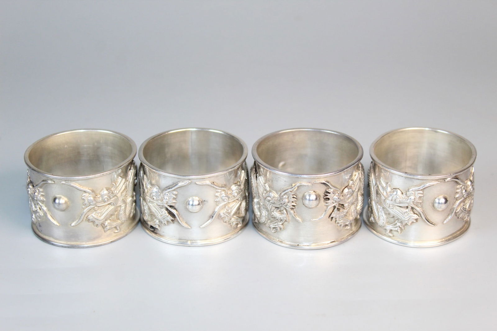 Four Chinese Sterling Silver Napkin Rings (1 of 7)
