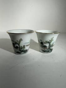Two Chinese porcelain cups