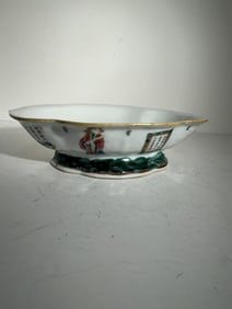 Chinese porcelain stem dish